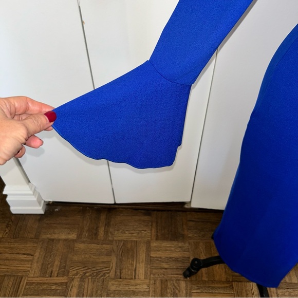 Venus Asymmetrical Bodycon Dress - Picture 3 of 11